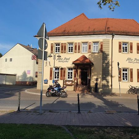 Gasthof Alte Post Oberhausen-Rheinhausen ภายนอก รูปภาพ